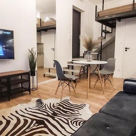Bezagenta Mozart2 Loft Studio Easy Access To City Варшава Экстерьер фото